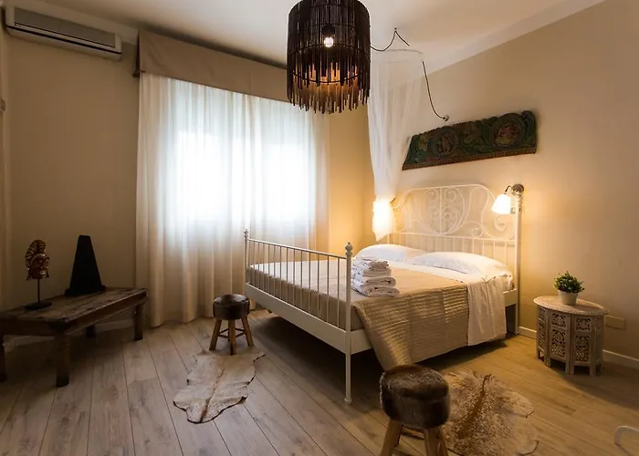 1920 Maison Et Musique Hotel