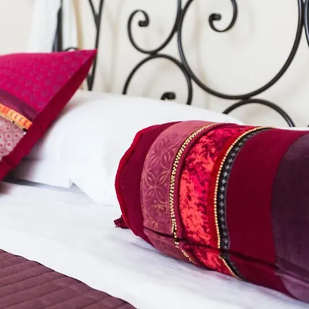 Отель 1920 Maison Et Musique