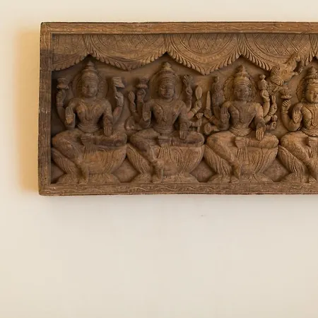 1920 Maison Et Musique Отель