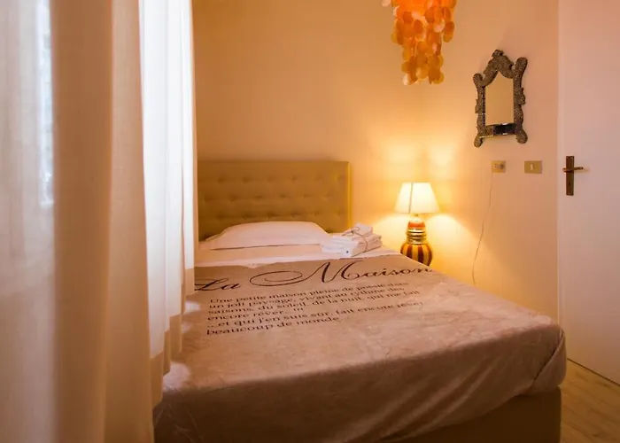 1920 Maison Et Musique Hotel